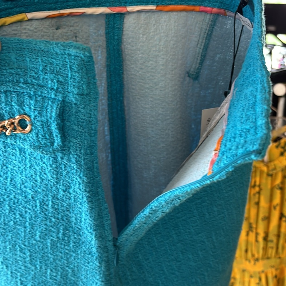 Zara turquoise tweed mini skirt with chain detailing size xs NWT - Picture 4 of 5